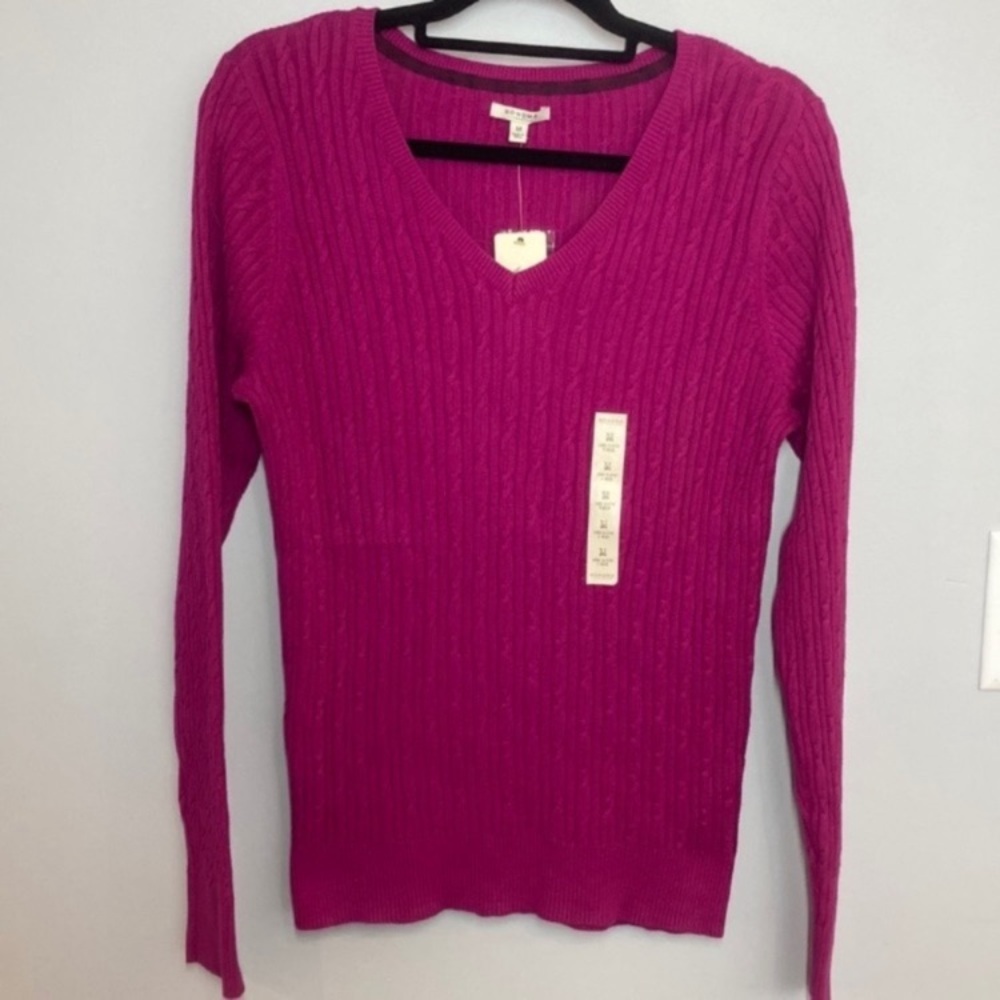 Sonoma Life + Style V-Neck